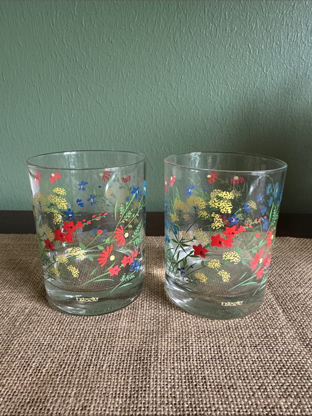 Vintage Tastesetter Wildflower Garden Low Ball Whiskey Rocks 2 Glasses